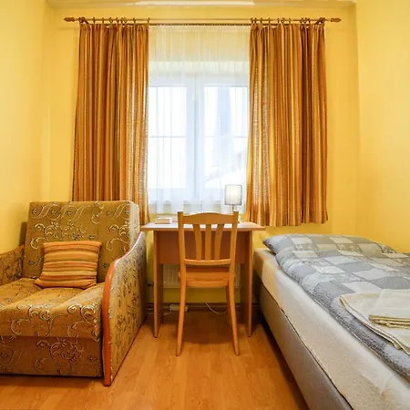 Dom Putnika Cbm Guest house