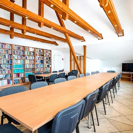 Guest house Dom Putnika Cbm